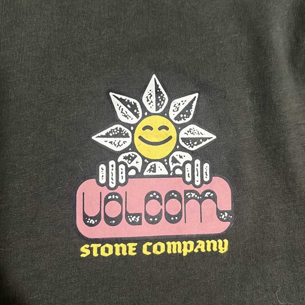 Men’s Volcom tee - Picture 2 of 6